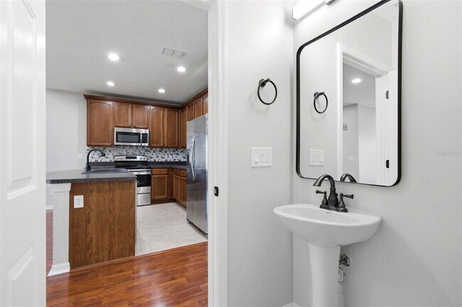 Building Photo - 30149 Goodwick Way
