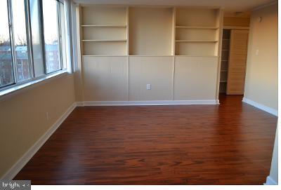 Building Photo - 5353 Columbia Pike