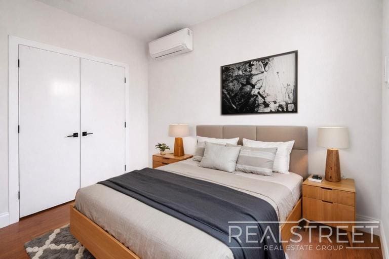 Building Photo - Spacious 2-Bedroom Apartment in the Heart of Bedford-Stuyvesant