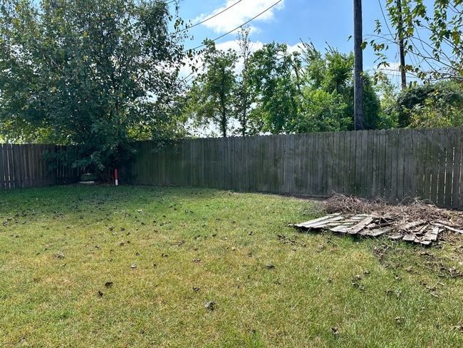 Building Photo - 15710 Acorn Clearing Path