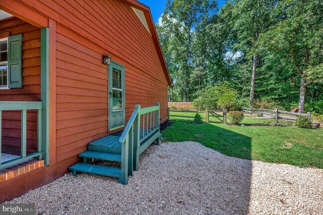 Building Photo - 206 Pleasants Dr