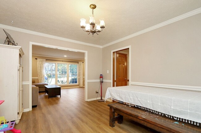 Building Photo - 103 Jonquil Ct