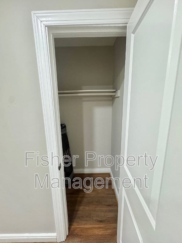 Building Photo - 518 Northside Ave