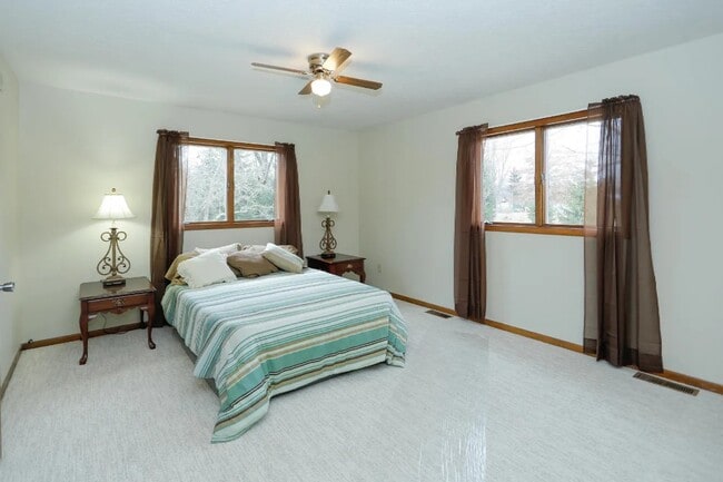 Building Photo - 60341 Constantine Rd