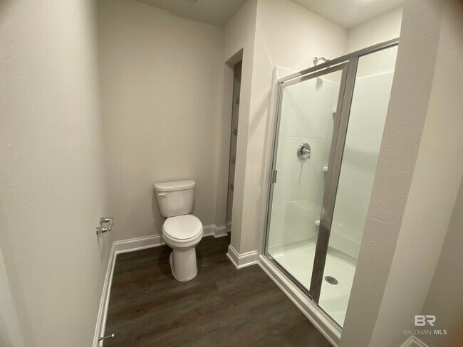 Building Photo - 6677 Spaniel Dr