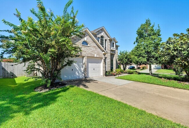Building Photo - 20115 Shavon Ct