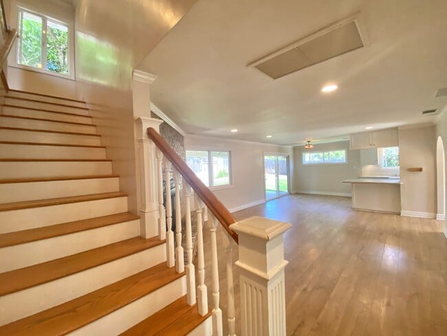 Building Photo - 242 - Kahiau Trust