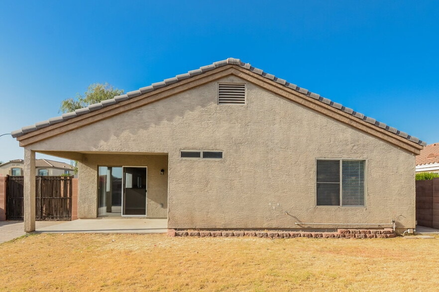 Building Photo - 13006 W Mandalay Ln