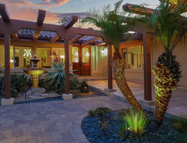 Building Photo - 30256 Avenida Selecta