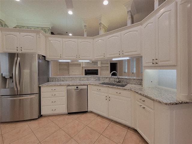 Building Photo - 9621 Monticello Dr