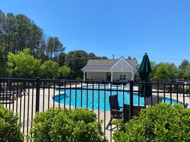 Building Photo - SPACIOUS AND BEAUTIFUL HOME IN MORRISVILLE-BRIER CREEK AREA