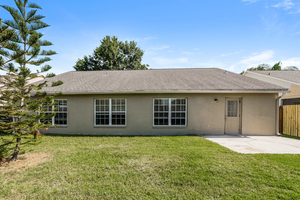 Building Photo - 1434 Lakehurst Way