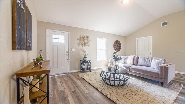 Building Photo - 13572 SE 102nd Ct