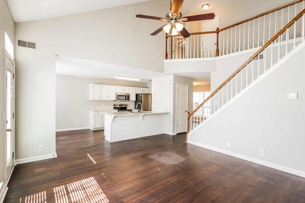 Building Photo - 3134 Creekview Ln