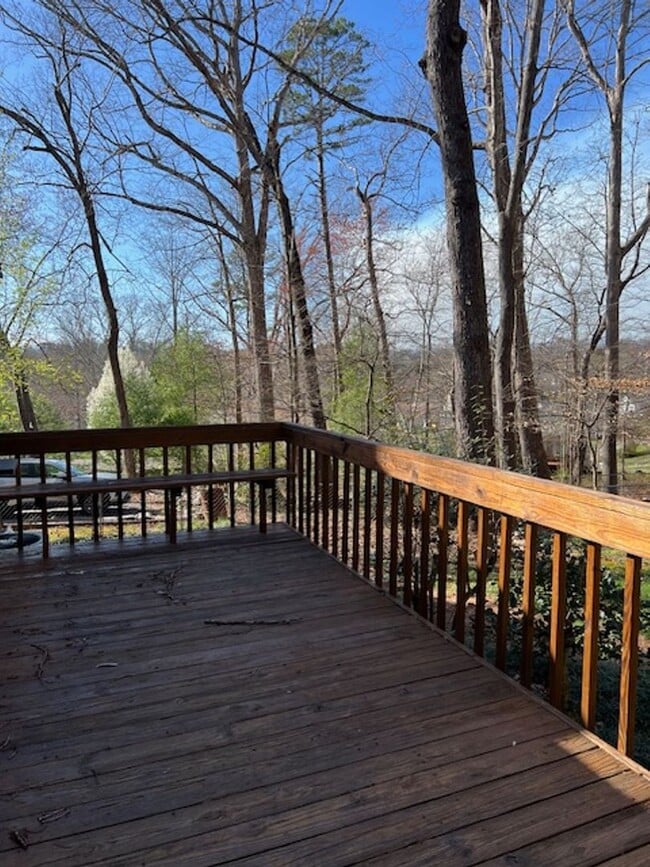 Building Photo - Morganton Rental!