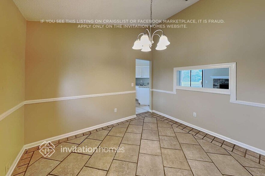 Building Photo - 8182 Rocky Creek Dr