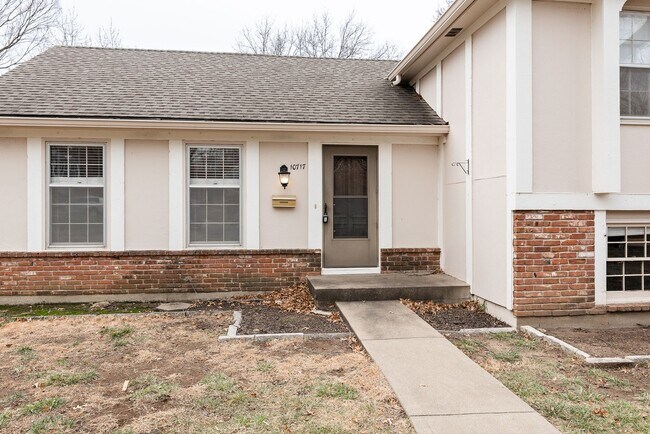 Building Photo - 3 Bed Home in Cul-de-Sac Great Location