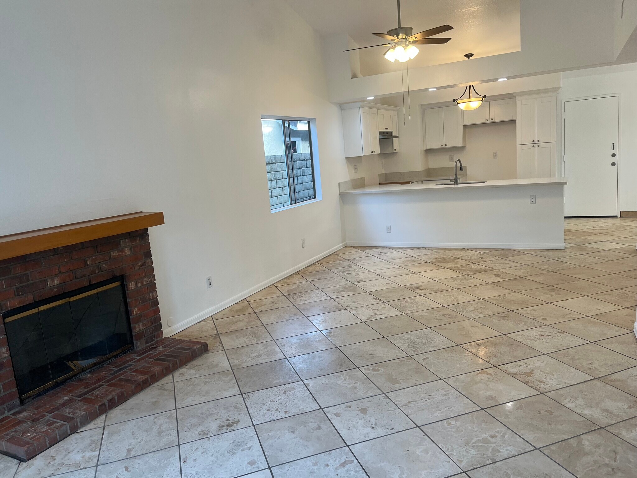 Building Photo - 9531 Montana Calva Cir