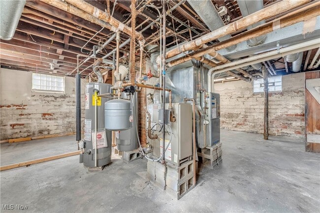 Building Photo - 4654 E 93rd St