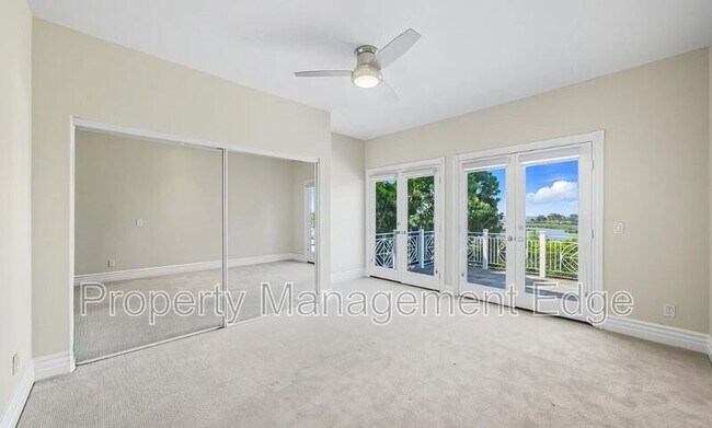 Building Photo - 1107 Las Flores Dr