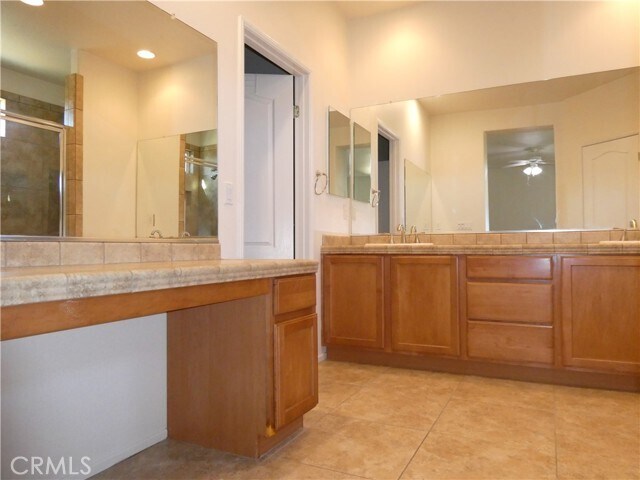 Building Photo - 65439 Via Del Sol