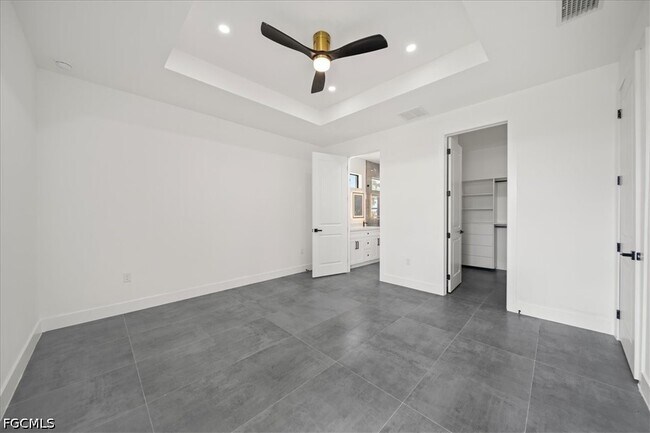 Building Photo - 4536 NW 35th Pl