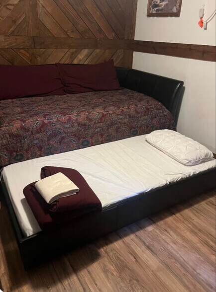 Building Photo - 4455 County Rd 127