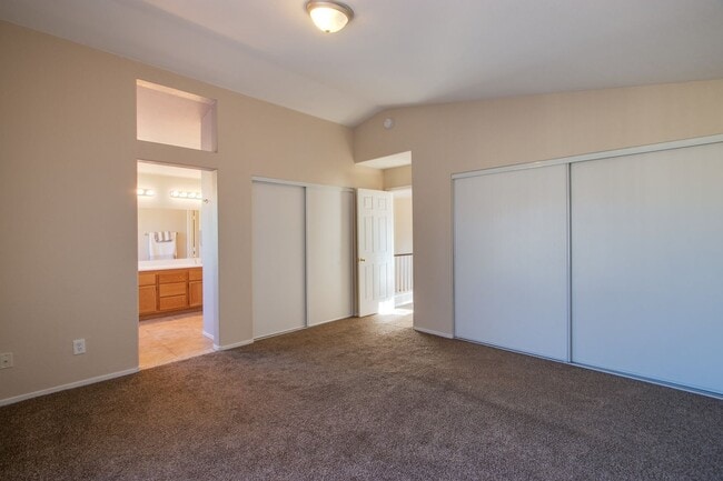 Building Photo - Summerlin west home