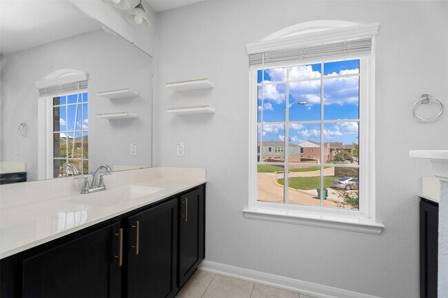 Building Photo - 3325 Harmony View Ln