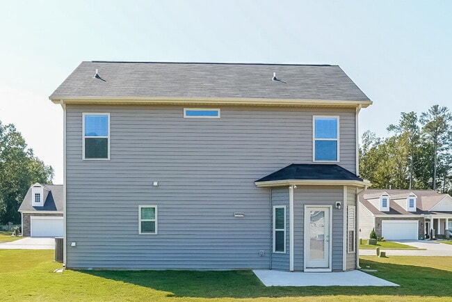 Building Photo - 255 Falcon Ct