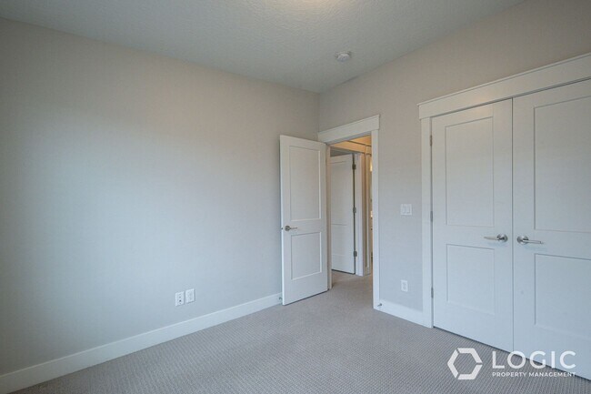Building Photo - 10463 S Crimson Sage Ln
