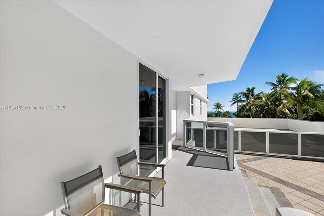 Building Photo - 2401 Collins Ave