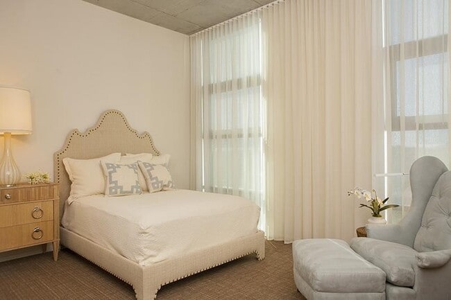 Building Photo - FULLY FURNISHED Condo At Terrazzo In The Gulch