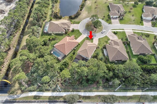 Building Photo - 495 NE Abaca Way