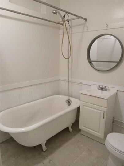 Building Photo - 5 Gibson Pl