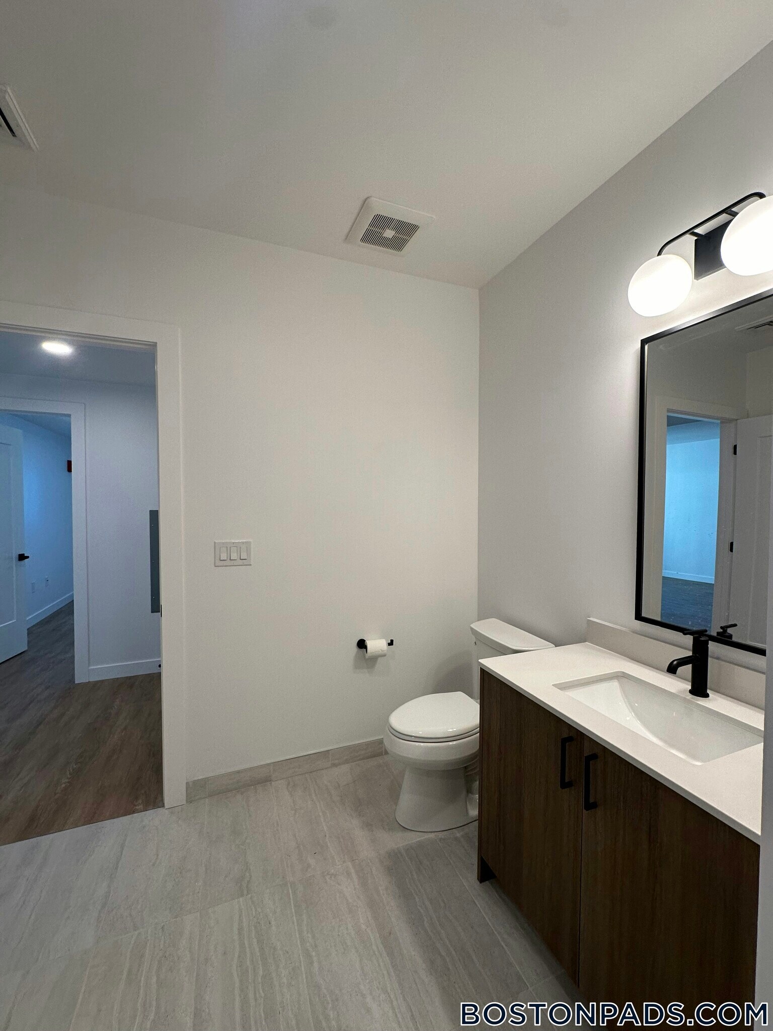 Building Photo - 199 Gardner St