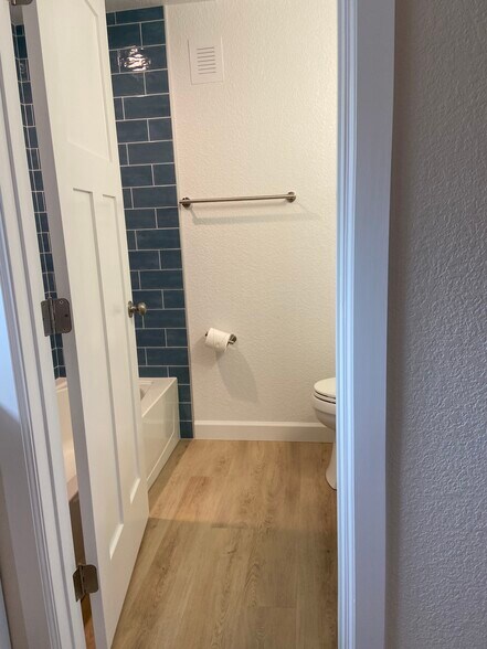 Bathroom - 3583 S Bannock St