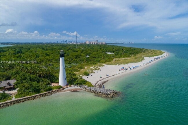 Building Photo - 201 Crandon Blvd