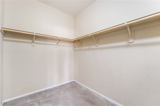 Building Photo - 9614 Vega Carpio Ave