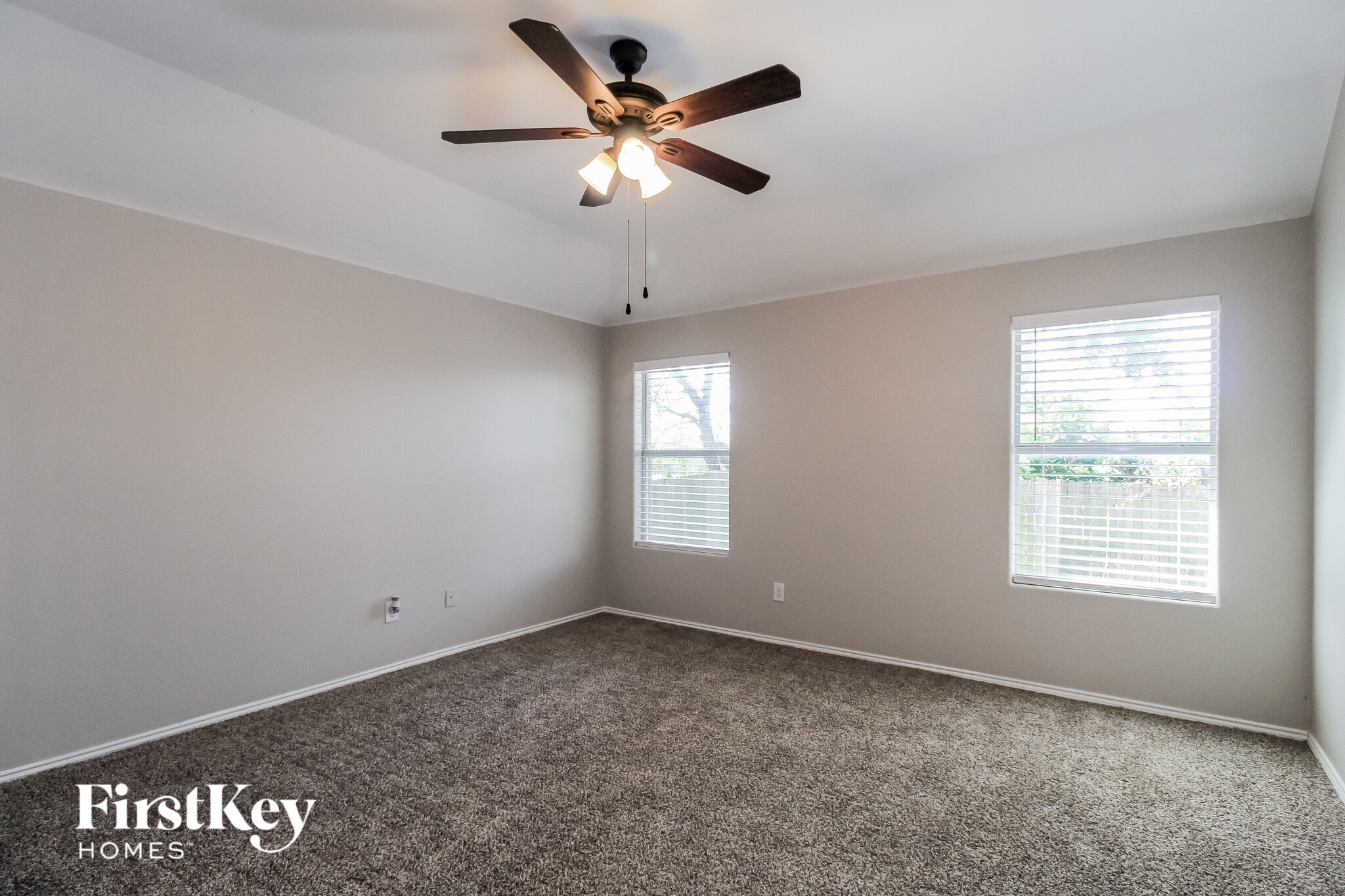 Building Photo - 1450 Waldrop Dr