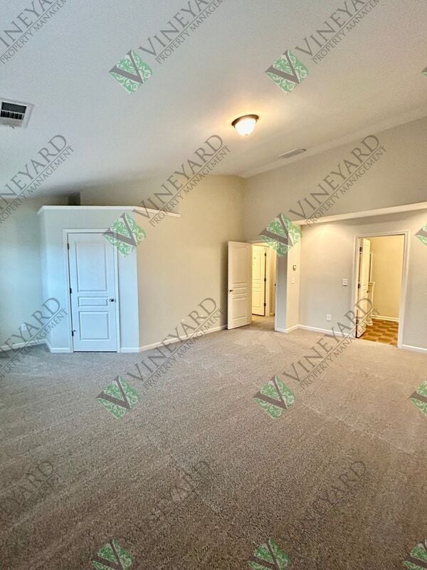 Building Photo - 6130 Elmshorn Way