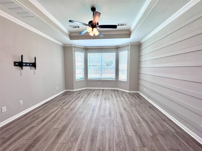 Building Photo - 24331 Bludana Ln
