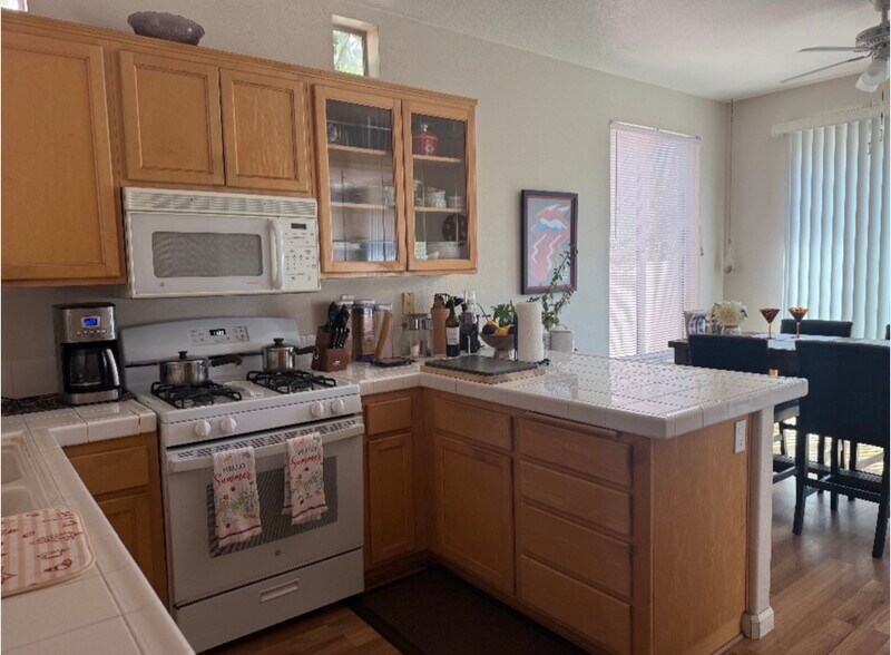 Building Photo - 4018 Brindisi Pl