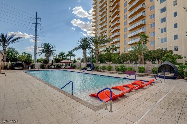 Building Photo - 8255 S Las Vegas Blvd