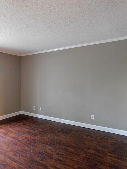 Building Photo - 7010 Sandy Forks Rd