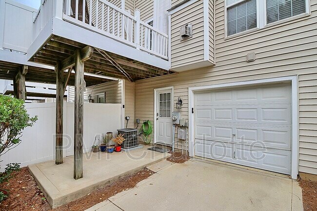 Building Photo - 11503 Destin Ln