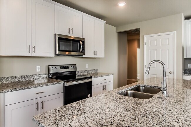 Building Photo - 824 Rivers Crossing St