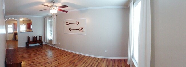 Building Photo - End Unit with Lots of Upgrades!