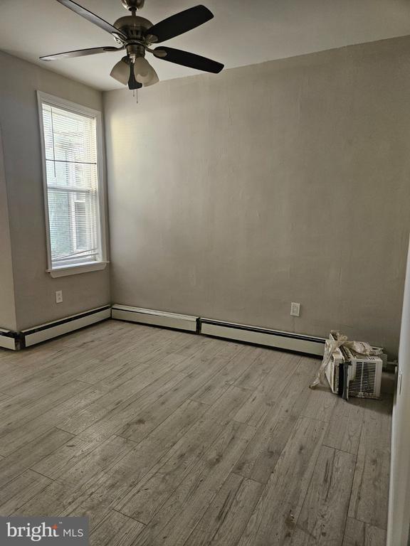 Building Photo - 5325 Webster St