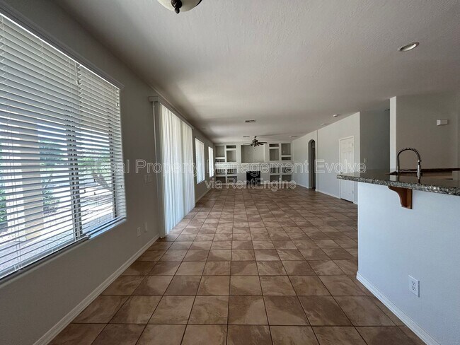 Building Photo - 9707 S 45th Ave